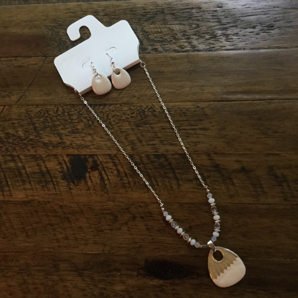 Necklace & Earring Set